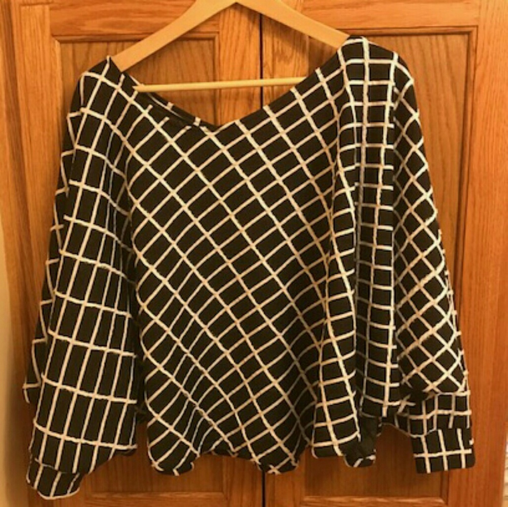 Black and White Poncho Cape with Wrist sleeves